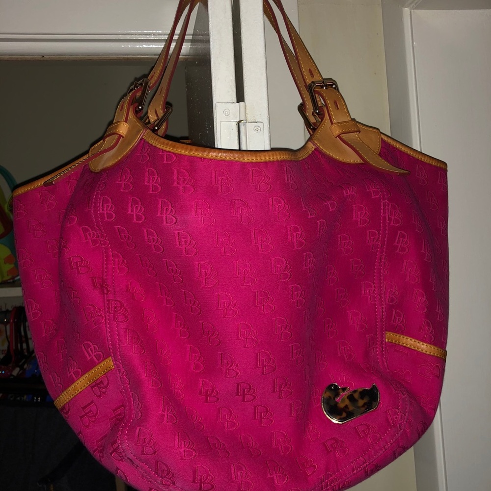 Dooney & Bourke